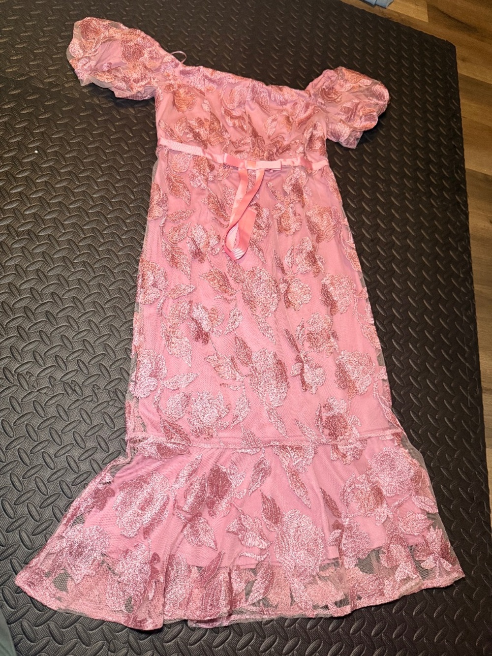Sam Edelman Pink Floral Embroidered Off Shoulder Midi Dress Size 10